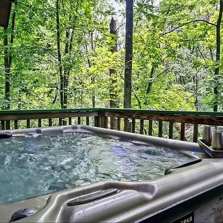 Beary Peaceful Smokies Retreat: Hot-Tub & Pools Villa Pigeon Forge Eksteriør billede