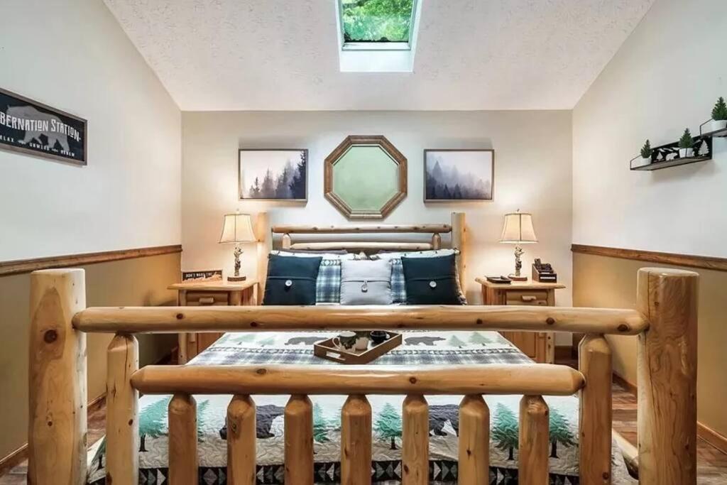Beary Peaceful Smokies Retreat: Hot-Tub & Pools Villa Pigeon Forge Eksteriør billede
