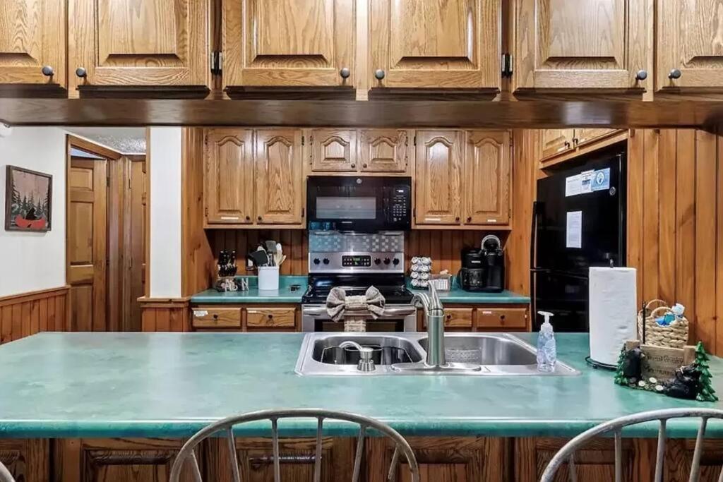Beary Peaceful Smokies Retreat: Hot-Tub & Pools Villa Pigeon Forge Eksteriør billede