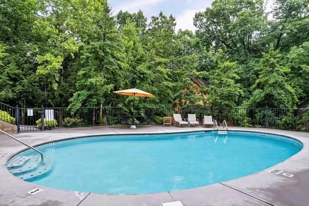 Beary Peaceful Smokies Retreat: Hot-Tub & Pools Villa Pigeon Forge Eksteriør billede